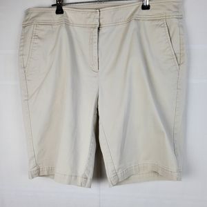 Juniper & Lime khaki shorts in size 14
